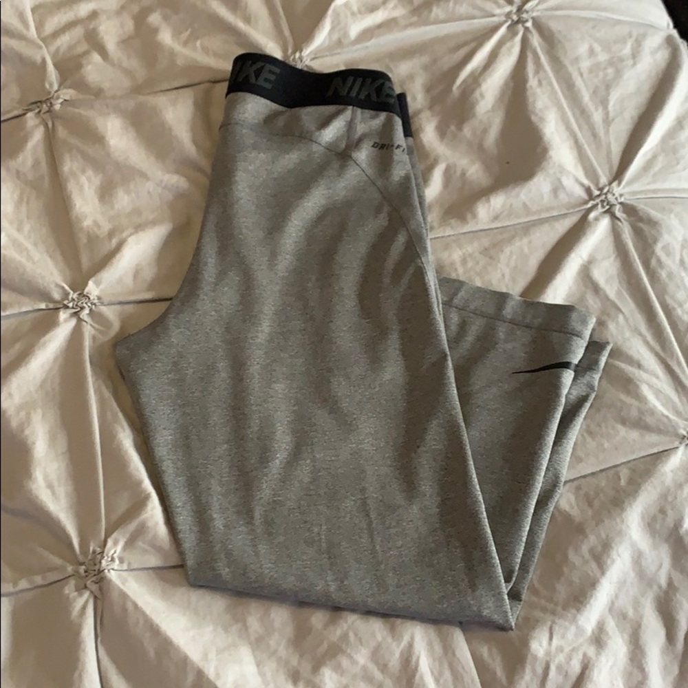 Nike dry fit leggings